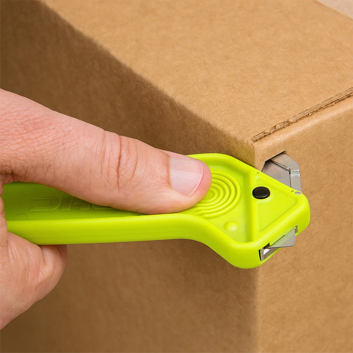 Cutter EZR Hoja Oculta y Intercambiable