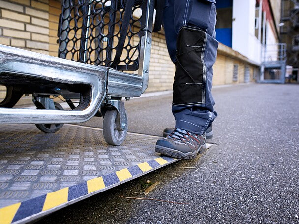 Cinta Antideslizante Estándar 15mts x 50mm