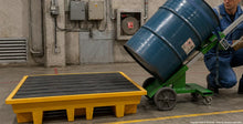 Manejo de tambores de 200 litros: por qué la ergonomía es clave en la seguridad industrial